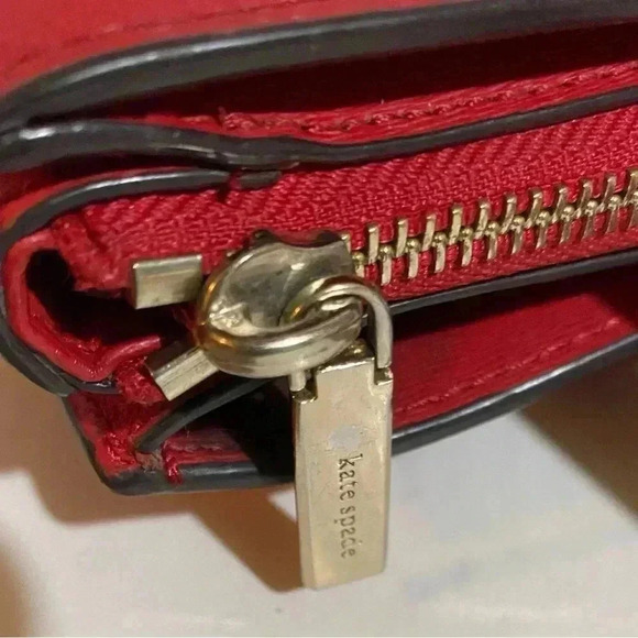 Kate spade red saffiano leather satchel handbag - Picture 15 of 15